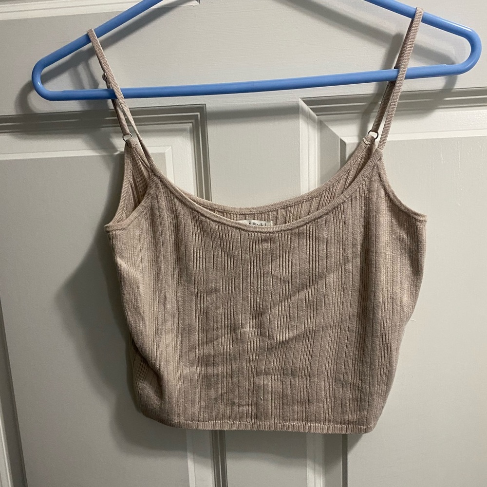 Abercrombie knit cropped cami in ivory